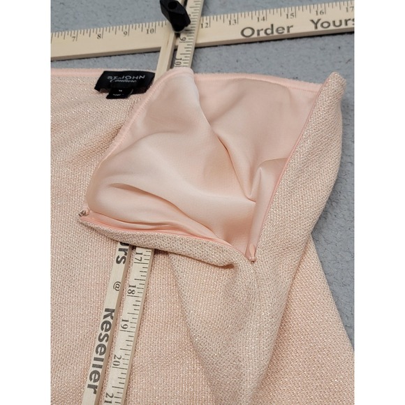 St John Couture Skirt Suit Womens 16 Pink Lurex Knit Jacket Rhinestone Button - Picture 14 of 16